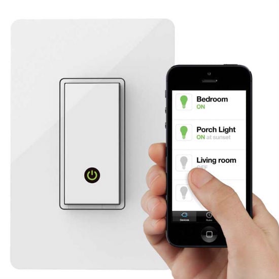 Wi-Fi enebled light switch