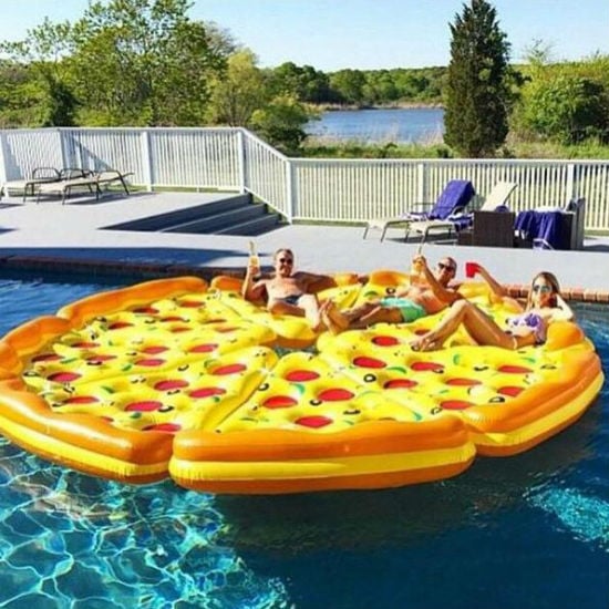 pizza-pool-float