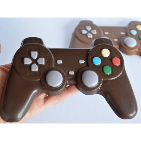 chocolate-playstation-controller-suatmm