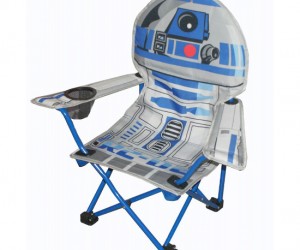 R2D2 Folding Chair – This droid makes a convenient place to sit.