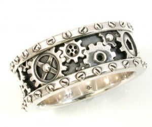 Steampunk Ring! – Too bad the gears don’t actually move.  