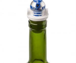 Star Wars R2D2 Wine Bottle Stopper – Just pretend the little guy is sitting atop an X-Wing fighter