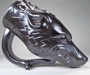 Game of Thrones Dire Wolf Drinking Horn – Brace yourself, parties are coming!  