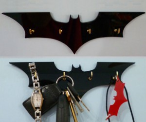 Batman Key Rack – No more misplacing the keys to your batmobile