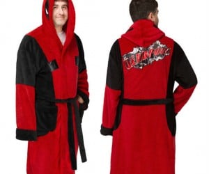 Deadpool Fleece Robe – This is what awesome looks like!