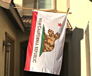 New California Republic Flag – God bless the NCR!