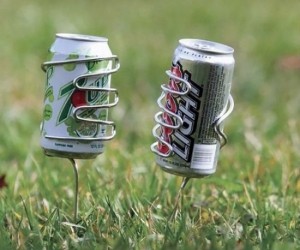 Never spill your picnic drinks ever again!  