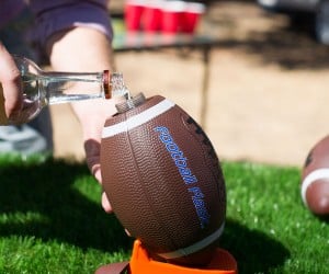 The Football Flask! – Pass me a drink!