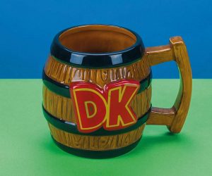 Nintendo Donkey Kong Barrel Shaped Mug – The perfect accompaniment to your next mid-game coffee break.
