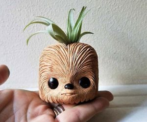 Chewbacca Head Planter – Chewy never looked so cute