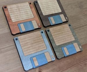 Floppy Disk Coasters – Relive the glory days of computers in the ’80s with these floppy disks coasters!