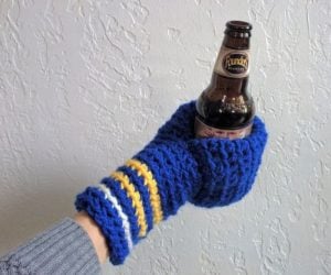 Beer Mitten – The beer mitten will keep your fingers toasty during all of your cozy outdoor evenings from fall through the last frost.